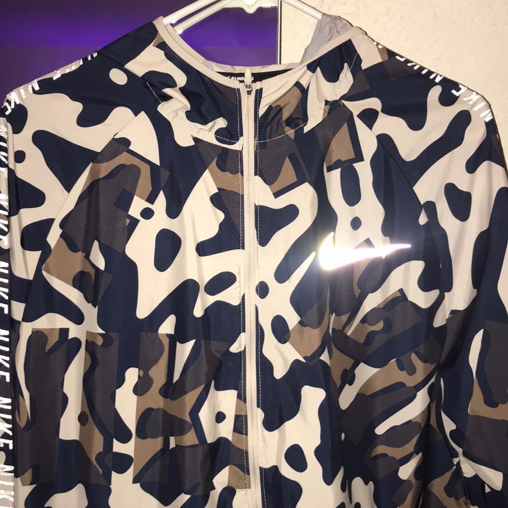 Nike Windbreaker